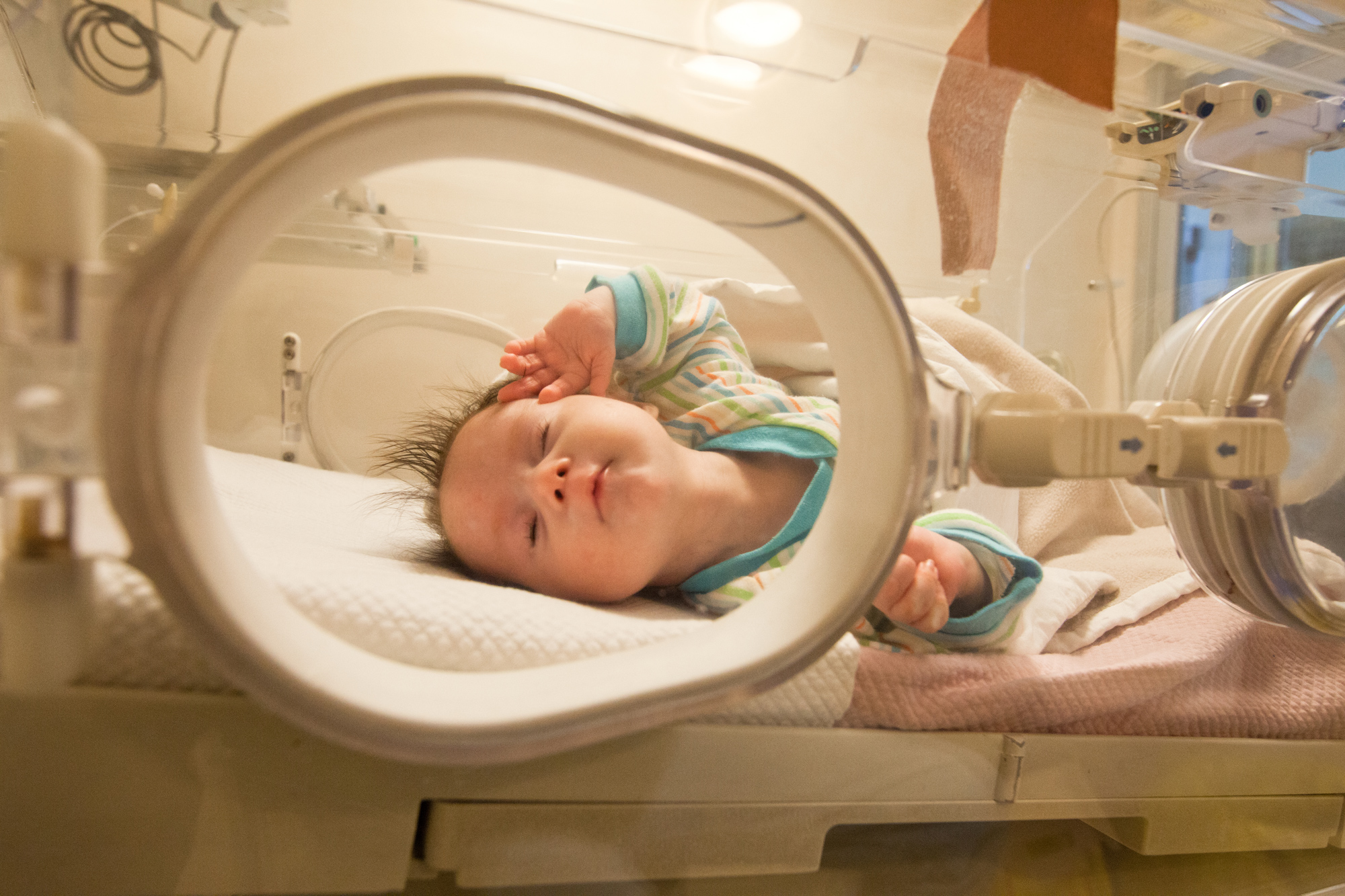 pacient la terapie intensiva nou-nascuti Marie Curie